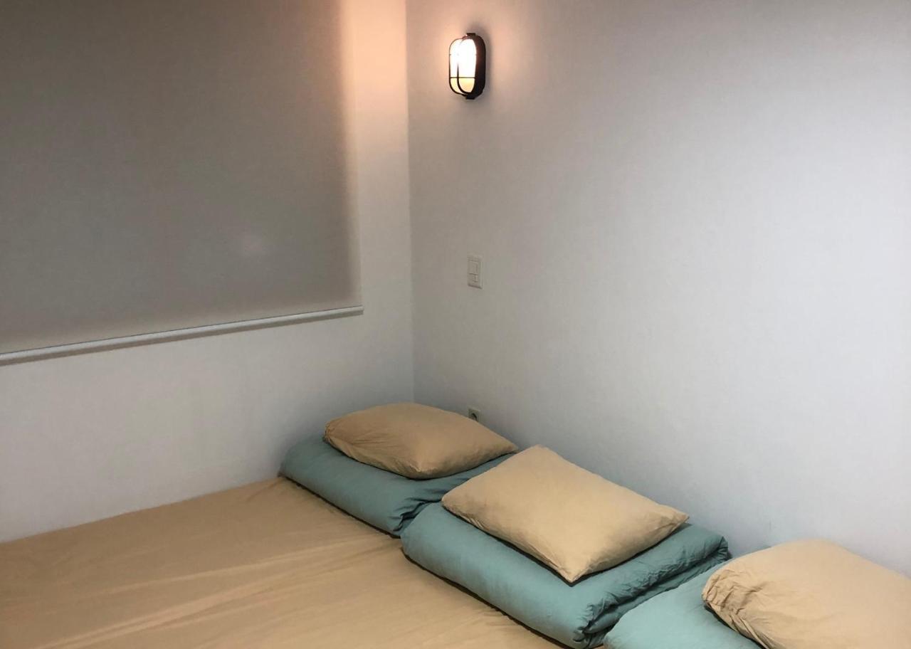 Maro Hotell Jeju Exteriör bild