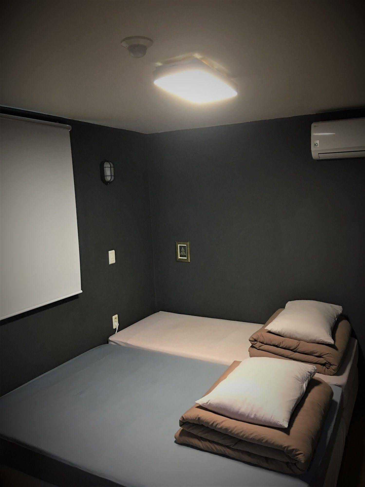 Maro Hotell Jeju Exteriör bild